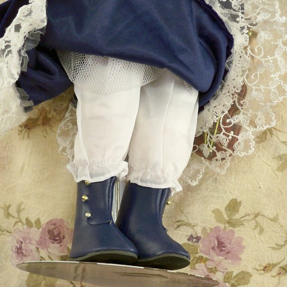 Concert Porcelain Doll 20" W/Stand - Picture 7 of 7